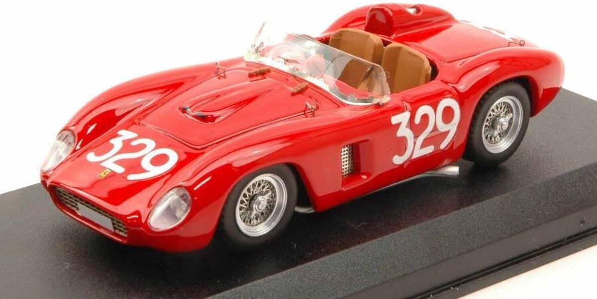 De 1:43 Diecast Modelcar van de Ferrari 500 TR Spider #329 van de Giro Di Sicilia in 1957. De bestuurder was G. Munaron. De fabrikant van het schaalmodel is Art-Model. Dit model is alleen online verkrijgbaar