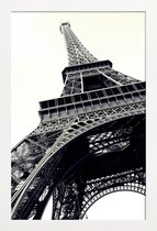 JUNIQE - Poster in houten lijst Tour Eiffel -20x30 /Grijs & Wit