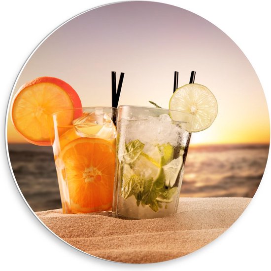 Forex Wandcirkel - Cocktails op het Strand - 30x30cm Foto op Wandcirkel (met ophangsysteem)