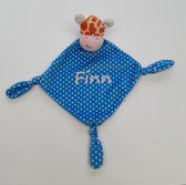 lkmn - knuffeldoekje met naam - type giraffe - polyester - blauw