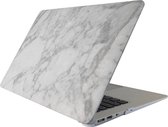 Case geschikt voor Apple MacBook Pro 13 (2008-2012) - Mobigear - Marble Serie - Hardcover - Wit / Grijs - Geschikt voor Apple MacBook Pro 13 (2008-2012) Cover