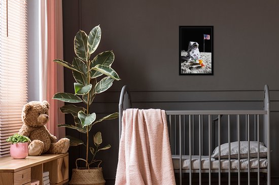 Photo encadrée - L'astronaute dans l'espace construit un cadre photo château de sable 20x30 cm - Affiche encadrée (Décoration murale salon / chambre)