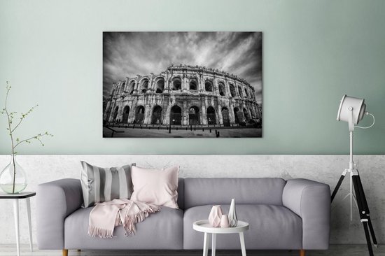 Zwart wit afbeelding van de arena in Nîmes Canvas 30x20 cm - klein - Foto print op Canvas schilderij (Wanddecoratie woonkamer / slaapkamer) / Europese steden Canvas Schilderijen