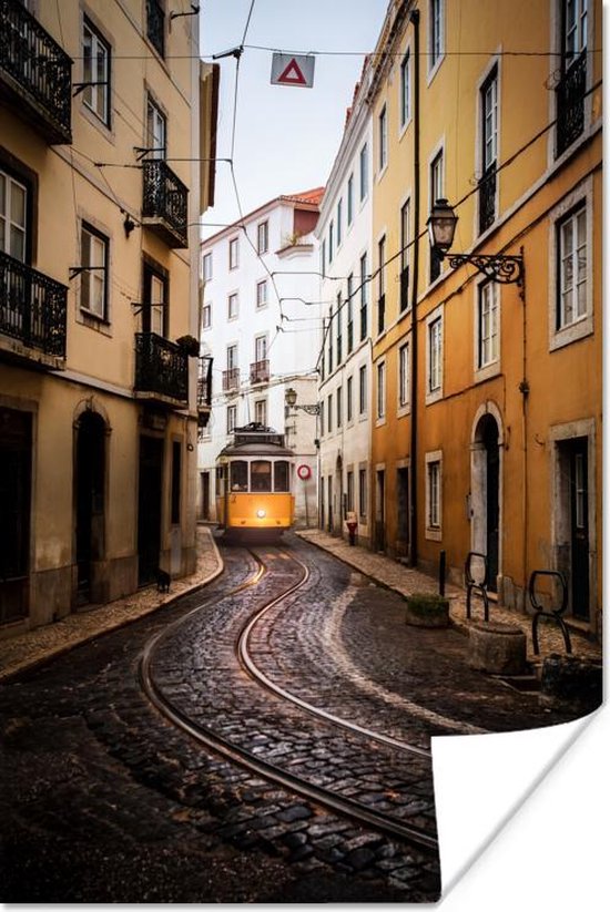 Poster Tram bij het Alfama Portugese Lissabon - 40x60 cm