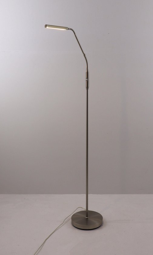4 jaar garantie op LED - Leeslamp Vloerlamp Highlight  Murcia - LED -  rvs look mat chroom 145cm