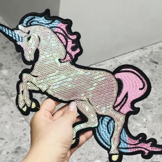 Foto: Strijkapplicatie unicorn kleding versieren 23 x 20 cm