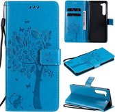 Voor Motorola Edge Tree & Cat Pattern Pressed Printing Horizontale Flip PU lederen tas met houder & kaartsleuven & portemonnee & lanyard (blauw)