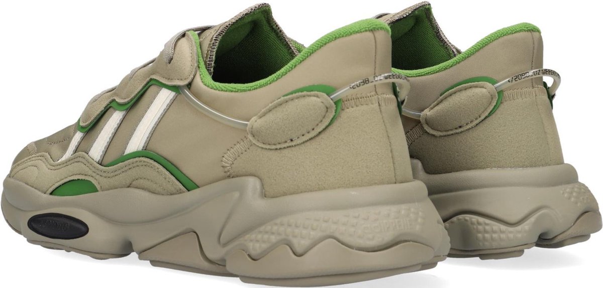 Heren Lage sneakers Heren Schoenen voor voor Sneakers voor Lage sneakers  Bespaar 44% adidas Ozweego in het Zwart voor heren allware.com.br