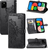 Voor Google Pixel 5A Mandala bloem reliëf horizontale flip lederen tas met beugel / kaartsleuf / portemonnee / lanyard (zwart)