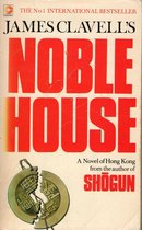 Boekomslag van James Clavell's Noble House, met grote rode letters en een gebroken munt.