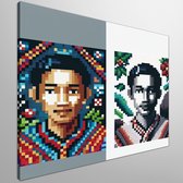Pixel art vrouw schilderij | Digitale schoonheid: Een vrouwelijk meesterwerk in pixel-kunststijl | Kunst - 20x20 centimeter op Canvas | Foto op Canvas
