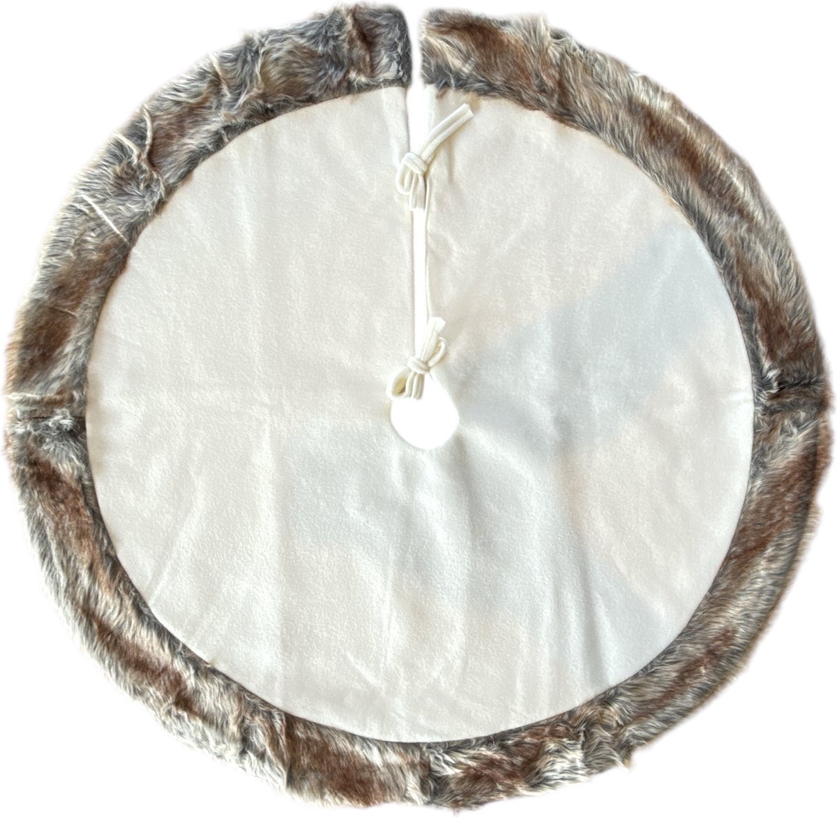 Luxe witte kerstboomrok met een diameter van 90 cm, ideaal voor kerstdecoratie.
