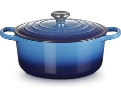 Le Creuset Braadpan Signature Azure – Ø 26 cm / 5,3 Liter – Grote Ronde Braadpan in Fris Blauw – Voor Gezinsporties en Diepe Stoofschotels – Duurzaam Gietijzer met Emaille – Geschikt voor Alle Warmtebronnen incl. Inductie