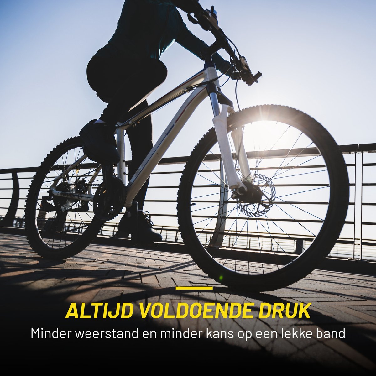Dunlop Fietspomp met Drukmeter - Fiets Pomp voor Dunlop, Schrader en Frans Ventiel - Staande Pomp Incl. Adaptoren voor Waterspeelgoed en Ballen — afbeelding 8
