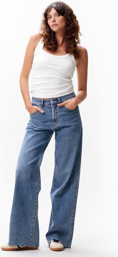 Catwalk Junkie Loose Fit Jeans Jeans Dames Broek Blauw Maat