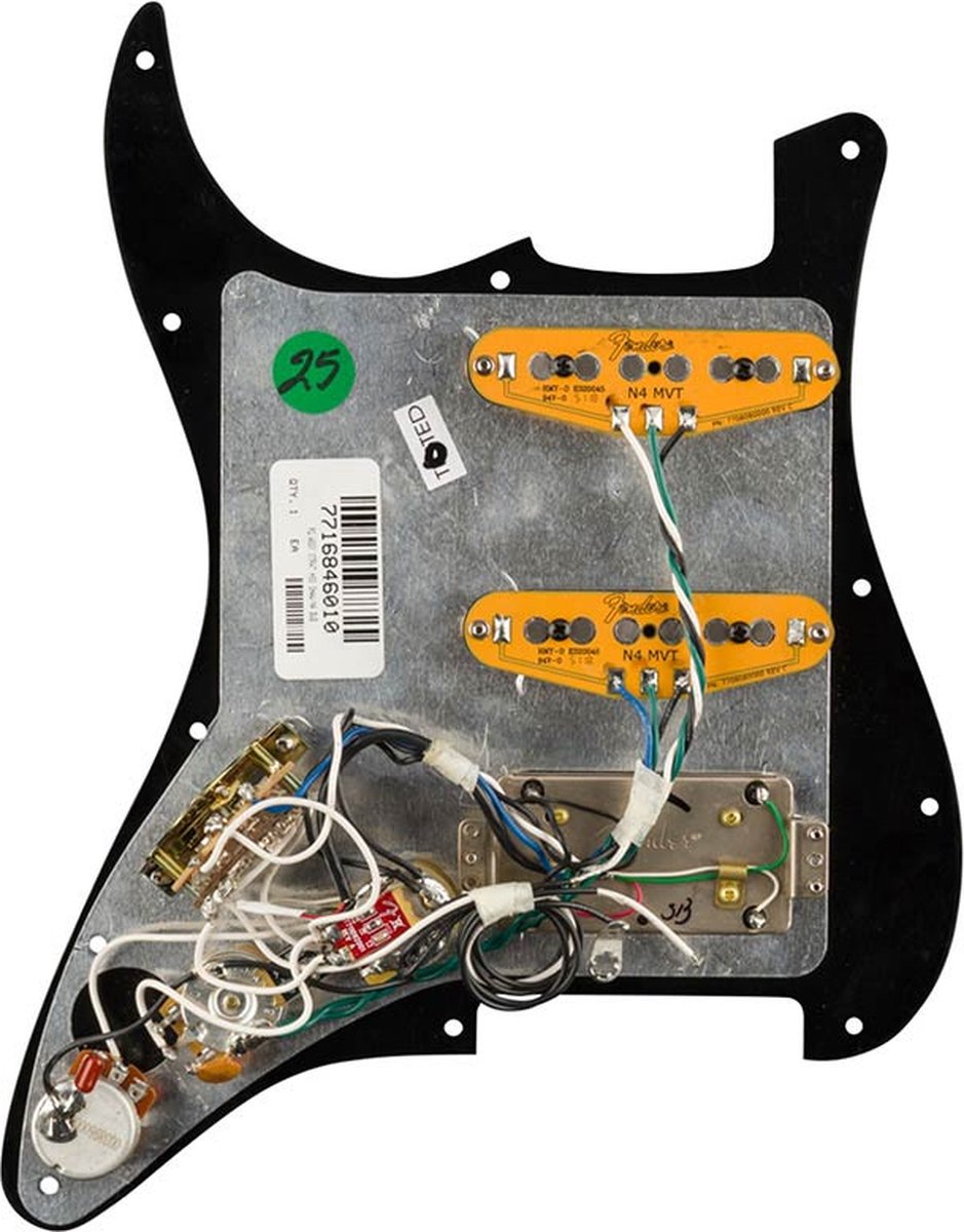 Fender 992347506 Shawbucker Bridge/Gen 4 Noiseless neck/middle HSS, 11 screw holes, black