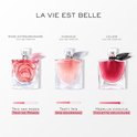 Drie Lancôme La Vie est Belle parfumen: 'Trio van Rozen', 'Tasty Iris', 'Heerlijk Viooltje'.