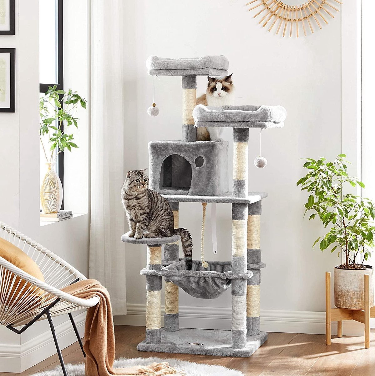 Kat krabpaal voor meerdere Katten - met Hokje en Plateaus - Grote of kleine Katten - Grijs en Wit