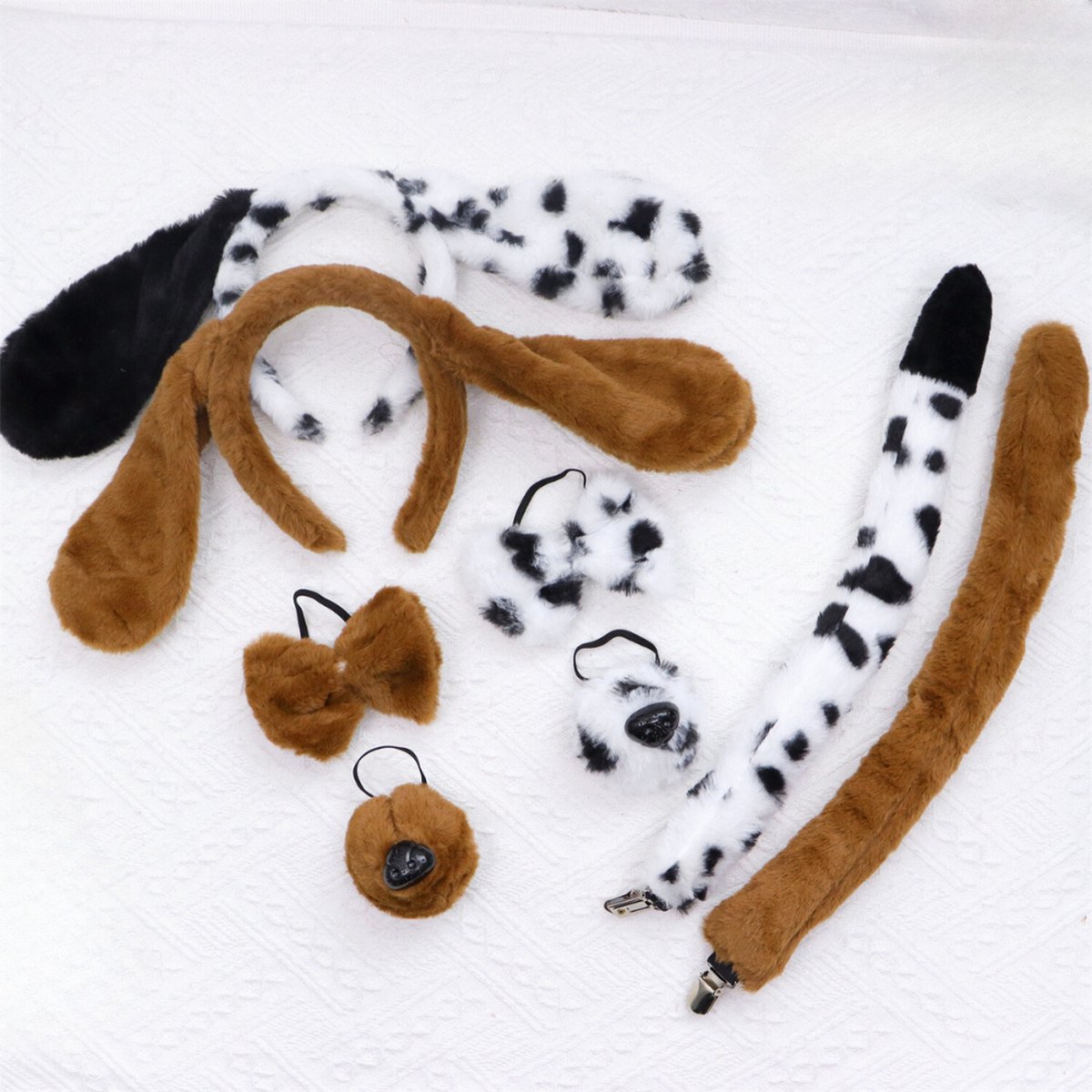 Joya Kids® Hond Dalmatier Verkleed Accessoires | Verkleedset Honden | Meisjes en Jongens en Volwassenen Verkleedpak Puppy | Carnaval en Halloween Outfit kinderen en Volwassen | Haarband met Oren, Neus, Staart en Strik | Zwart Wit met Stippen — afbeelding 6