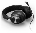 Zwarte SteelSeries Arctis Nova Pro gaming headset, in een hoek geplaatst.
