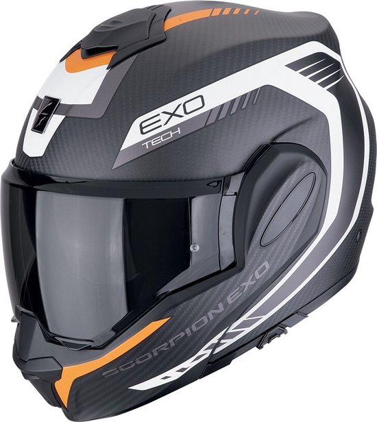 Zwarte Scorpion Exo-Tech Evo helm met oranje, witte en carbon accenten.