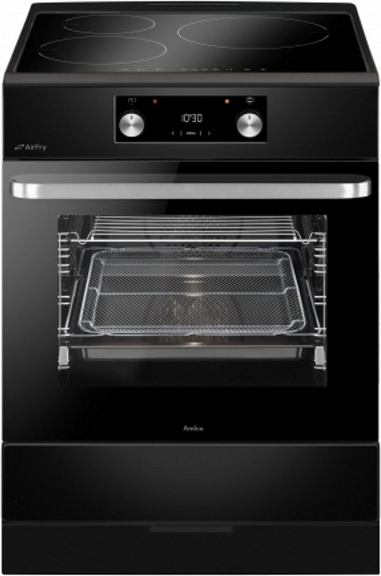 Zwart Amica inductiefornuis met Airfry functie. Oven is open met rooster.