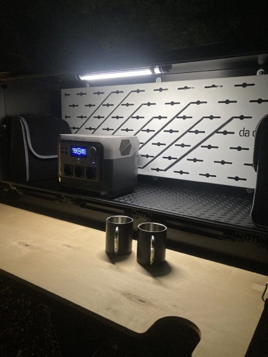 Expeditie Lantaarn - Waterdichte oplaadbare led lamp met Powerbank. Oplaadbaar Accu Powerbank Overlanding Outdoor Werklamp Camping Fotografie / Brandtijd tot 55 uur / Dimbaar USB-C USB-A van Exped — afbeelding 5