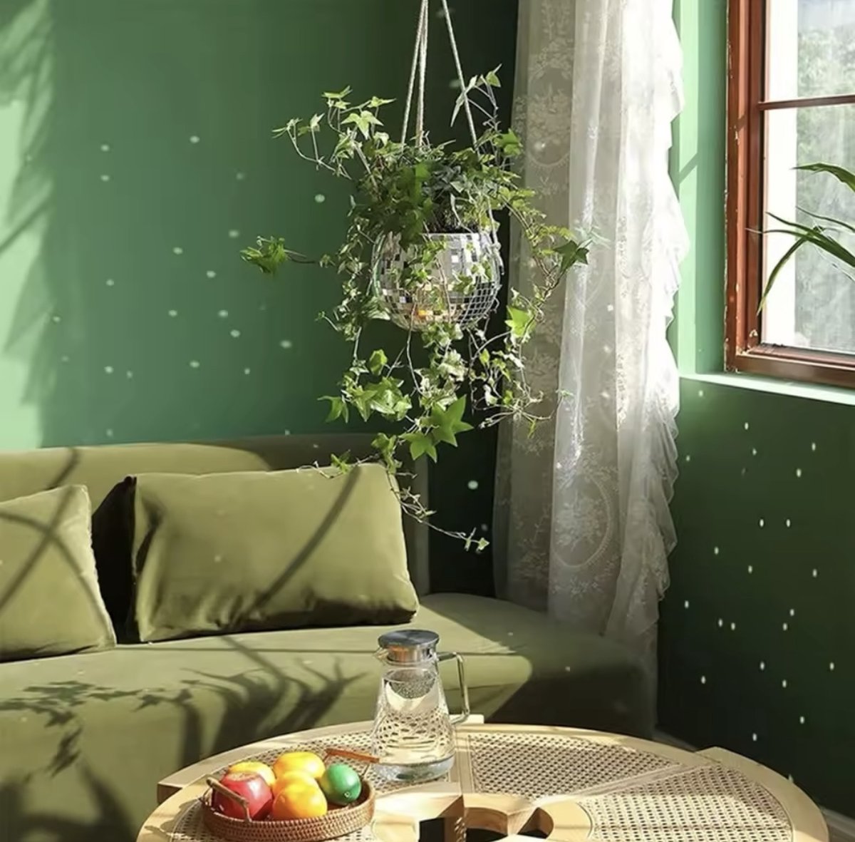 WIVAYE Spiegelbal, hangende plantenbak voor kamerplanten, 20,3 cm, hangende discobal-plantenbak met plafondhaak, moderne raamplantenmand voor binnenplafond, wanddecoratie