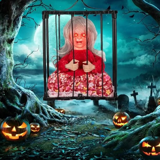 Spookachtige Heksenbeeldje in Een Tuin, Halloween Decoraties Voor