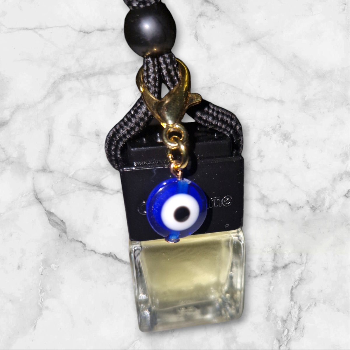 Goedkoopste Autoparfum Good to be Lucky | met geluksbrenger | 8ml | Evil Eye | Nazar Boncuk | Vanille Orchids | Zwart | Geïnspireerd door Traditional Hammam Ritual Overseas | Auto parfum | Autogeurtje | Giftset | Verjaardagscadeau | Cadeau heren/dames | Autogeur