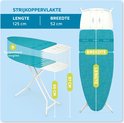 Airpro strijkplank met turquoise strijkhoes. Afmetingen: lengte 125 cm, breedte 52 cm, hoogtes 65-97 cm.