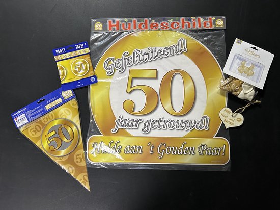 Créations de Hier - Paquet décoration coeur en bois - Ballons- Drapeau façade - Bouclier - Drapeaux - 50 ans de mariage