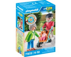 foto van PLAYMOBIL My Life Grootouders met baby - 71613