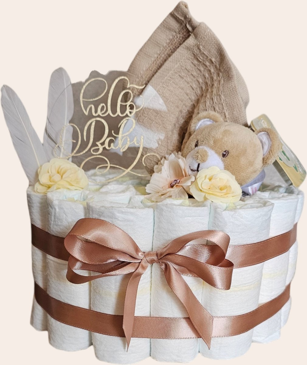 Goedkoopste Luiertaart - bruin - hello baby - knuffel en doekje