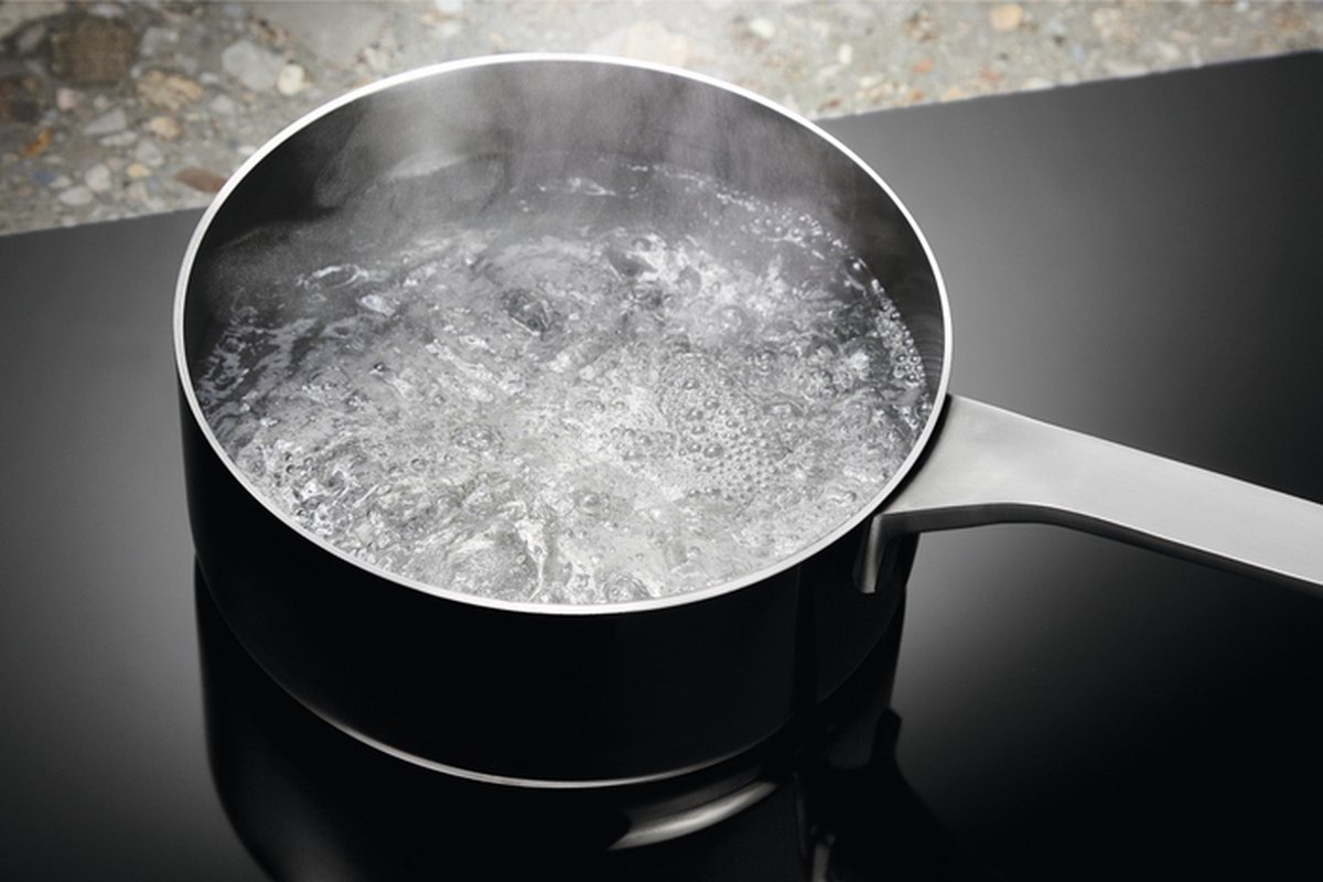 Electrolux EIS62449 Zwart Ingebouwd 60 cm Zone van inductiekookplaat 4 zone(s)