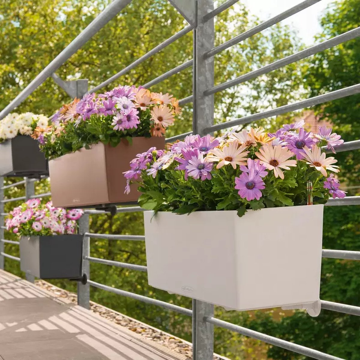 Lechuza Balconera Color 80 - Balcony planter - removable inner pot