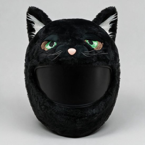 Zwarte pluche kattenhelm met grote groene ogen, roze neus en witte snorharen. De helm heeft oortjes.