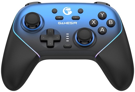 Games controller met blauwe gloed, zwarte grips, Gamesir logo en knoppen A, B, X, Y.