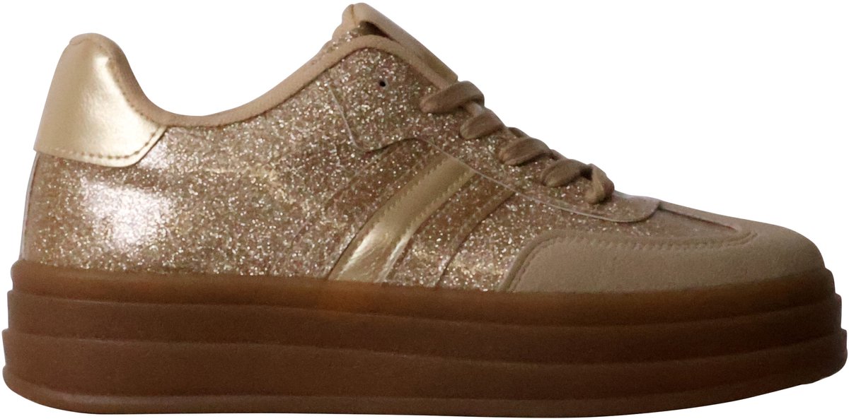 Lage sneakers met veters