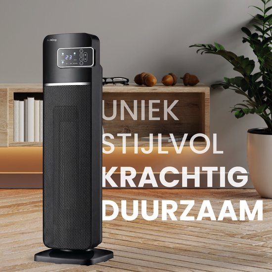 Zwarte AirKing staande kachel met display, op houten vloer.