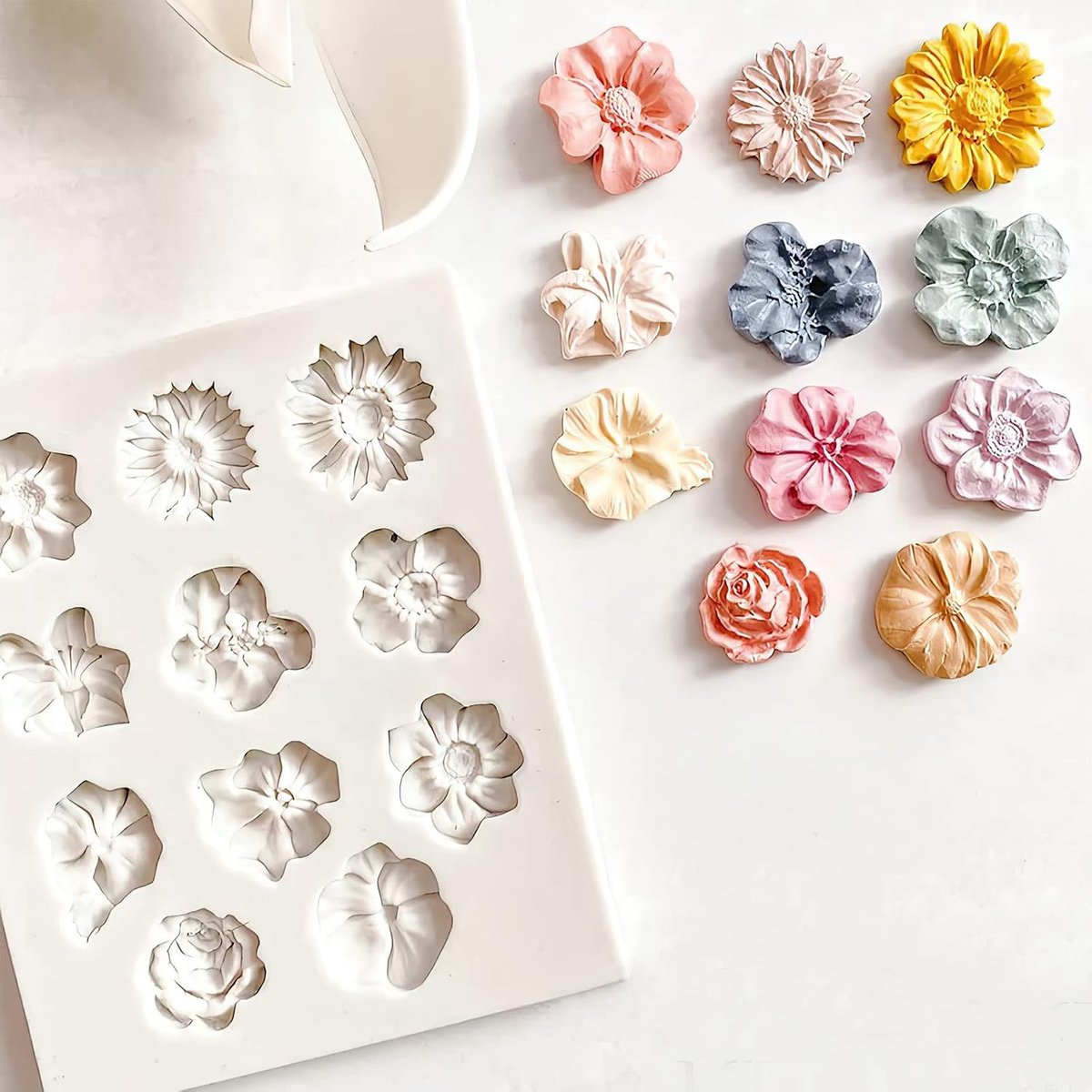 1 Stuk Siliconen vormen - bloemen - 3D-siliconen vorm - 11 fondant vormen voor mini tulband - gebruikt voor cake, dessertdecoratie, zeep
