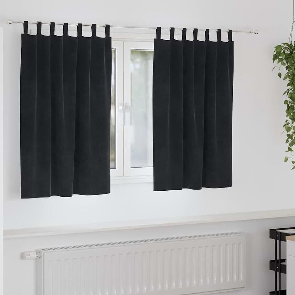 2 stuks, zwart, 140 x 140 cm, fluweel, lichtwerende gordijnen, slaapkamergordijnen met stoffen lussen voor effectieve verduistering en interieurvormgeving