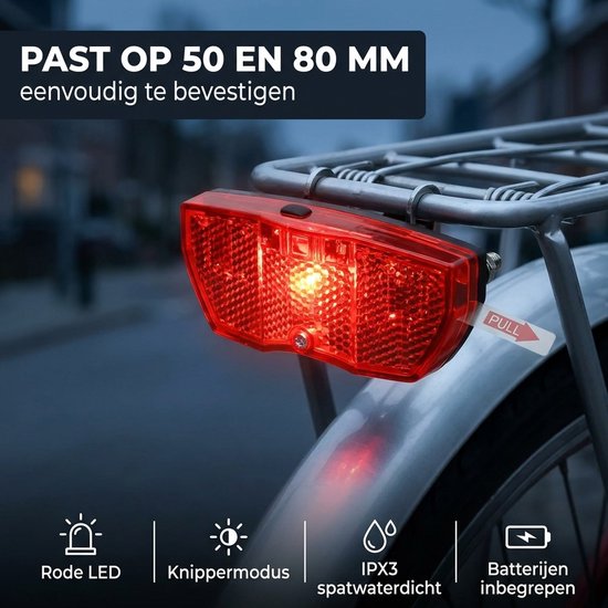 Benson Achterlicht - verstelbaar - rode LED - reflector - IPX3 - 93 x 41 x 23,5 mm - inclusief batterijen van Benson — afbeelding 4