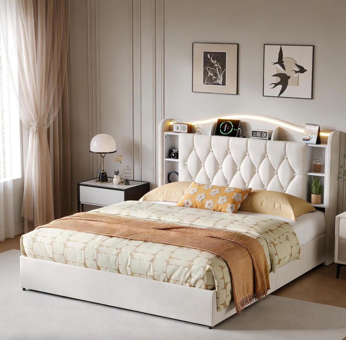 Gestoffeerd Bed - Tweepersoonsbed Design Bed - Slaapkamer Inrichten - Met LED en USB - 140 x 200 cm - Beige