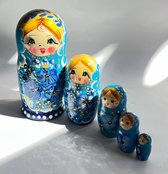 Houten Matroesjka poppen, Russische,babushka, 15,50 cm hoog 5 delig handbeschilderd - Multicolor