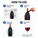 Stappenplan: 1. Gel sleeve in vriezer. 2. Wijnfles erin. 3. Fles bedekken. 4. Geniet van gekoelde wijn.