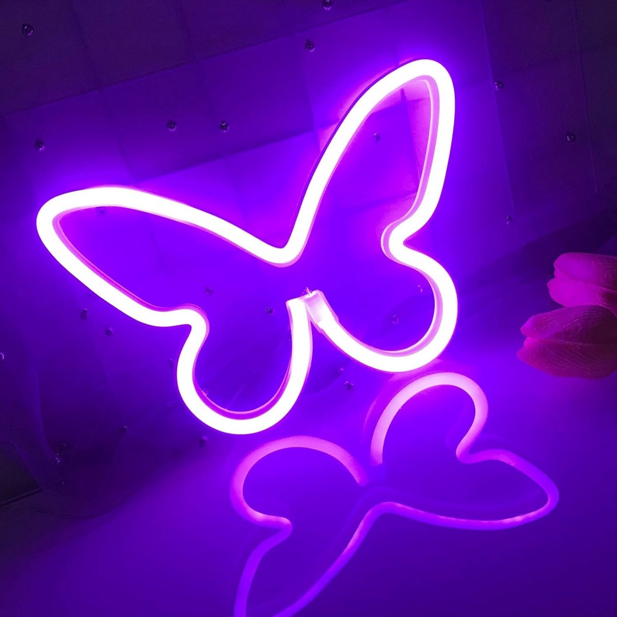 SnelShoppen - Butterfly Paars LED Neon Sign - USB/Batterij Dual Use - Makkelijk te Gebruiken en Draagbaar - Perfect voor Kinderen, Feesten en Decorati