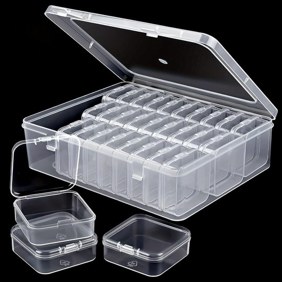 Grote transparante plastic sorteerdoos met 30 kleine uitneembare doosjes, elk met een eigen klikdeksel.