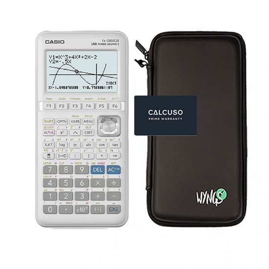 Witte Casio fx-9860GIII grafische rekenmachine in een zwarte etui met 'WYNGS'-logo. Calcuso Prime Warranty kaart ernaast.