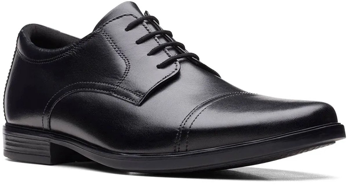 Clarks Shoes Howard Cap Schoenen Zwart EU 43 Man